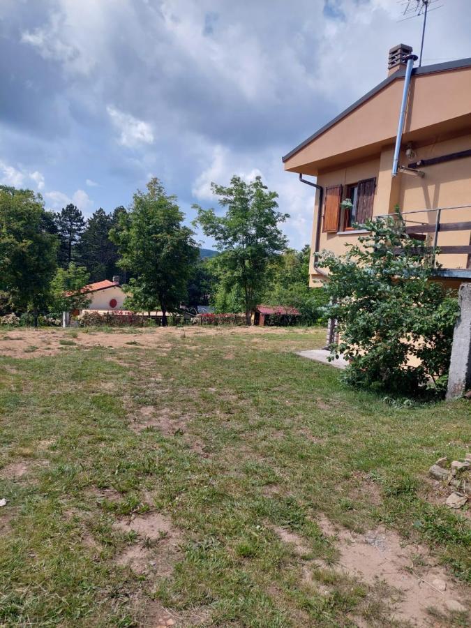 Chalet Grazia Valgiano Екстер'єр фото